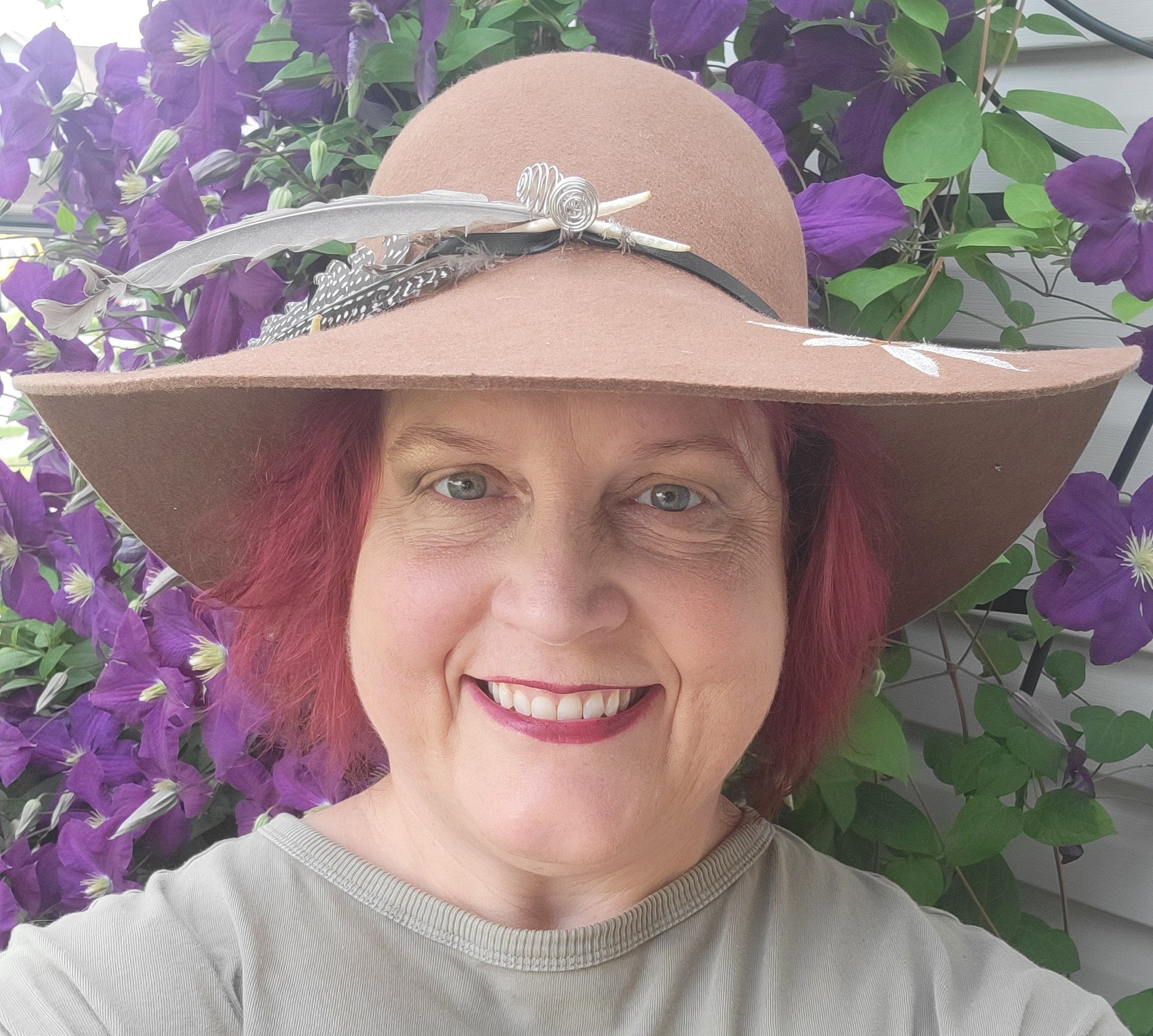 Daisies and Feathers Hat