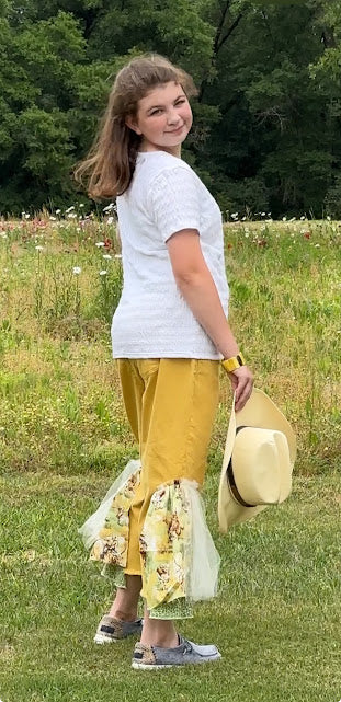 'Hannah' Cowgirl Capri Bells
