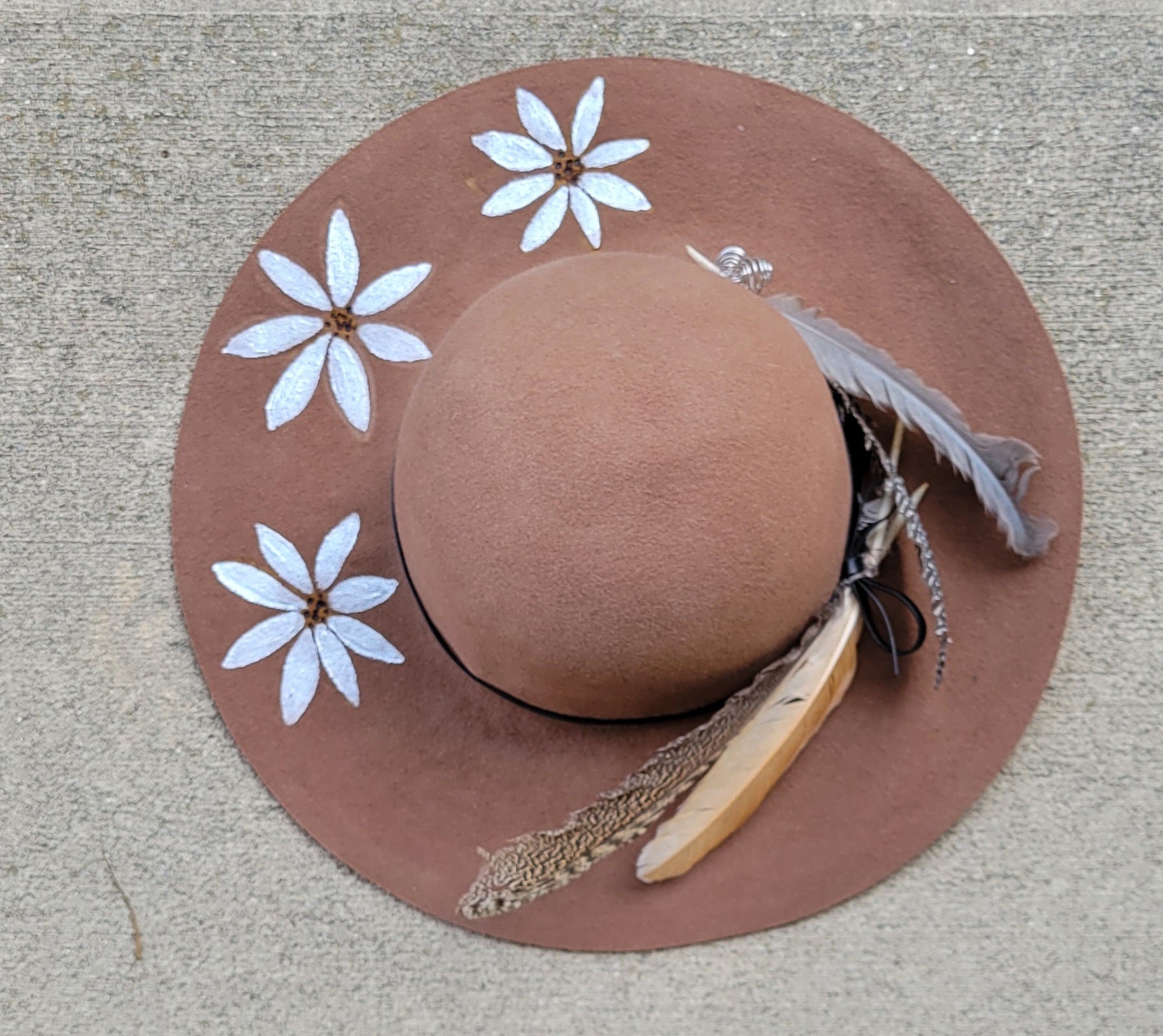 Daisies and Feathers Hat