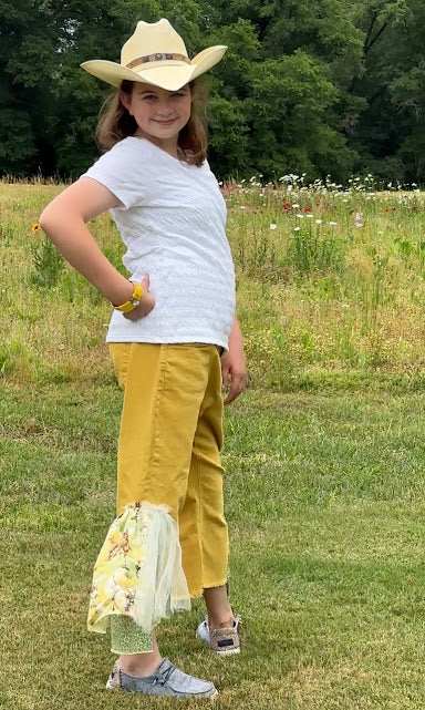 'Hannah' Cowgirl Capri Bells