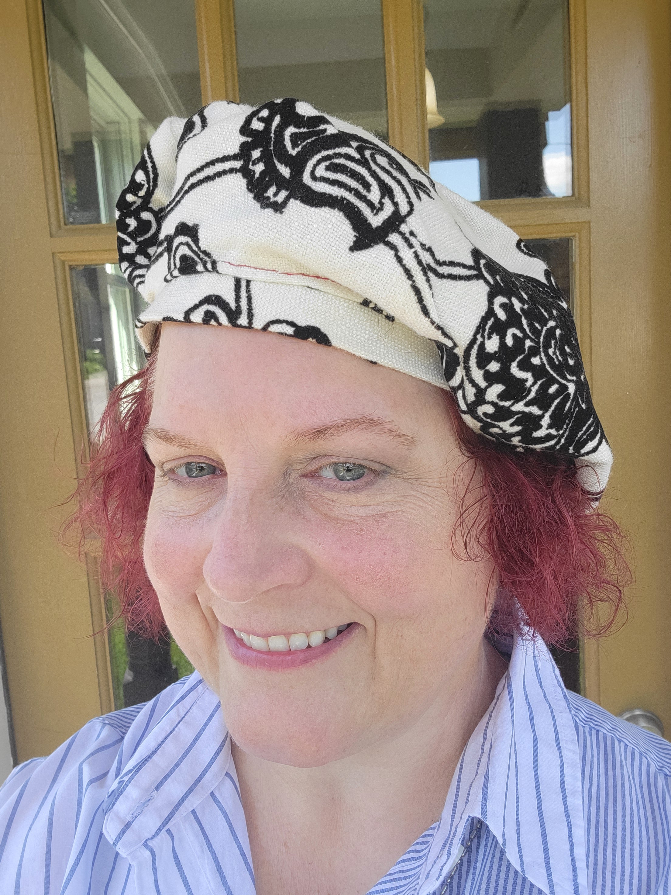 Velvet Black and White Beret