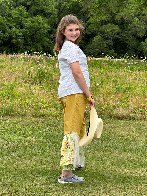 'Hannah' Cowgirl Capri Bells