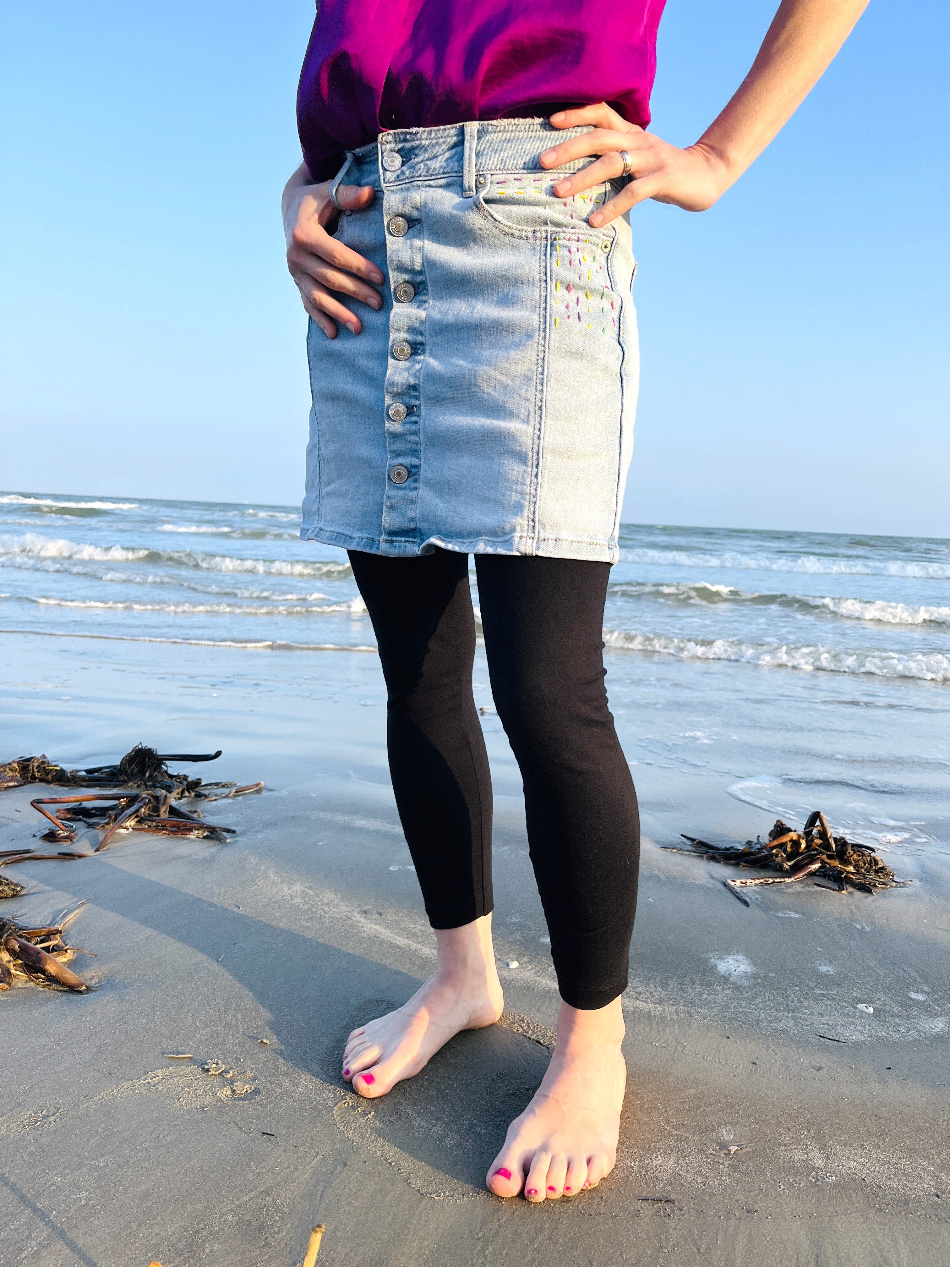 Chic Handstitched Upcycled Jean Skirt – Your New Wardrobe Staple