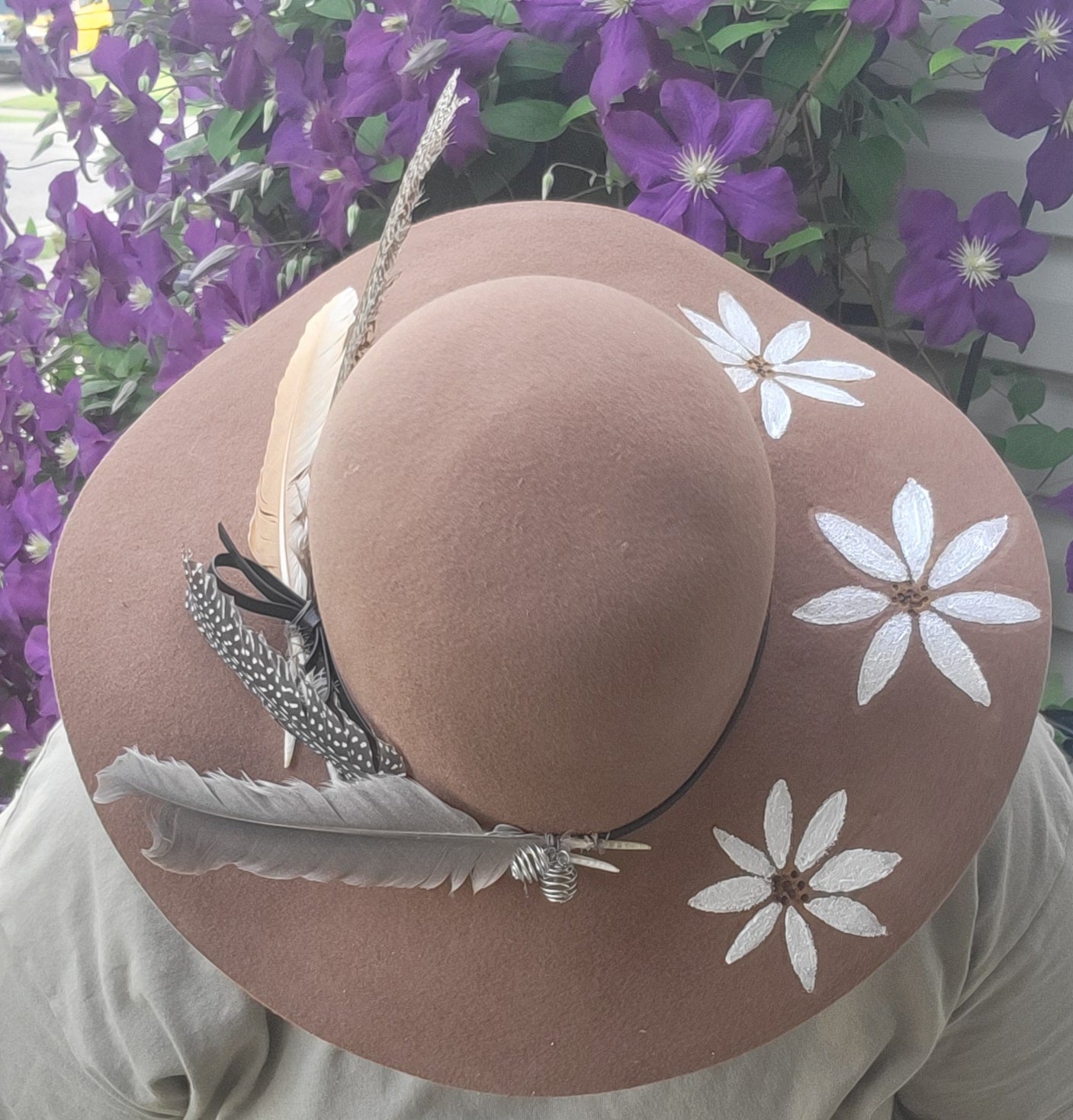 Daisies and Feathers Hat